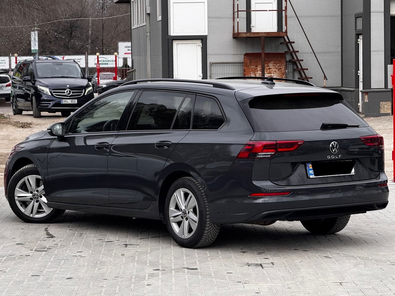 2020 Volkswagen Golf — Miniatură 4