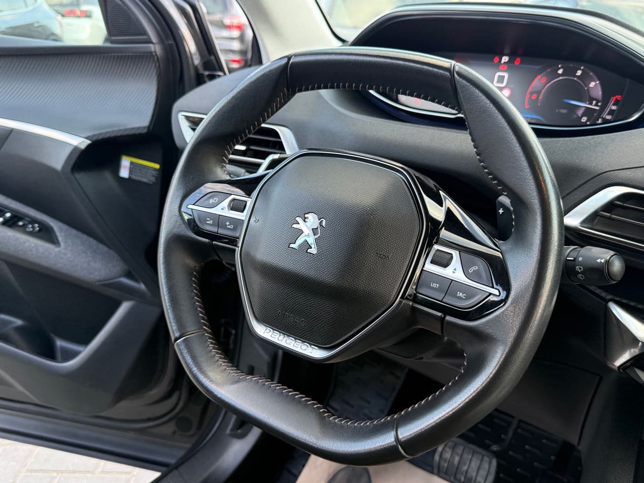 2021 Peugeot 3008 — Miniatură 7