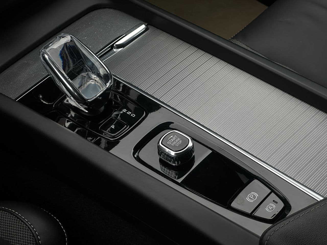 2024 Volvo XC 60 — Miniatură 14