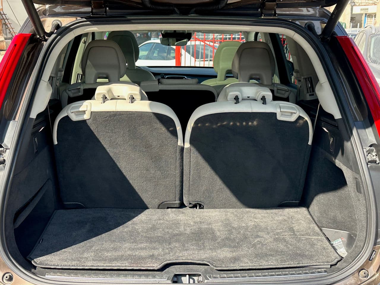 2016 Volvo XC 90 — Miniatură 13