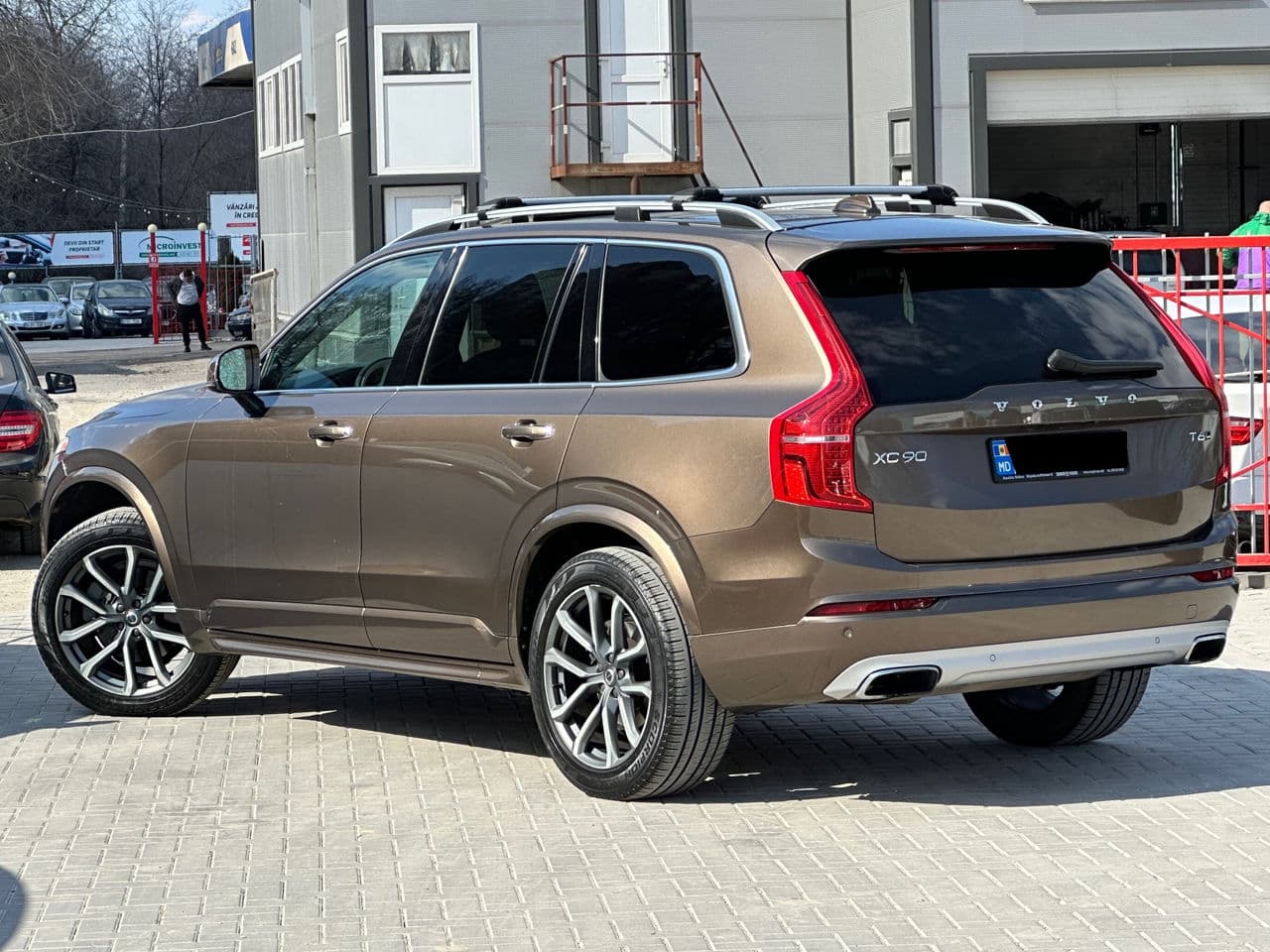 2016 Volvo XC 90 — Miniatură 3