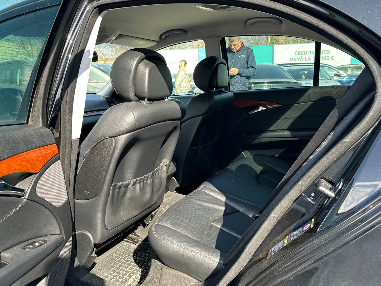 2009 Mercedes E 220 — Miniatură 12