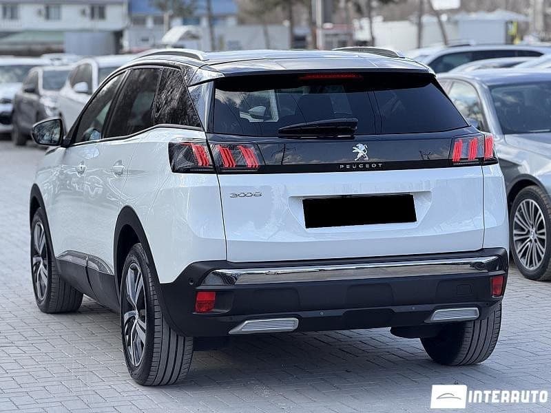 2020 Peugeot 3008 — Miniatură 4
