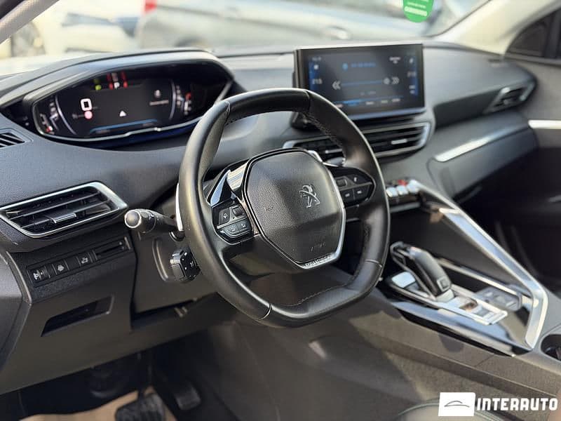 2020 Peugeot 3008 — Miniatură 11