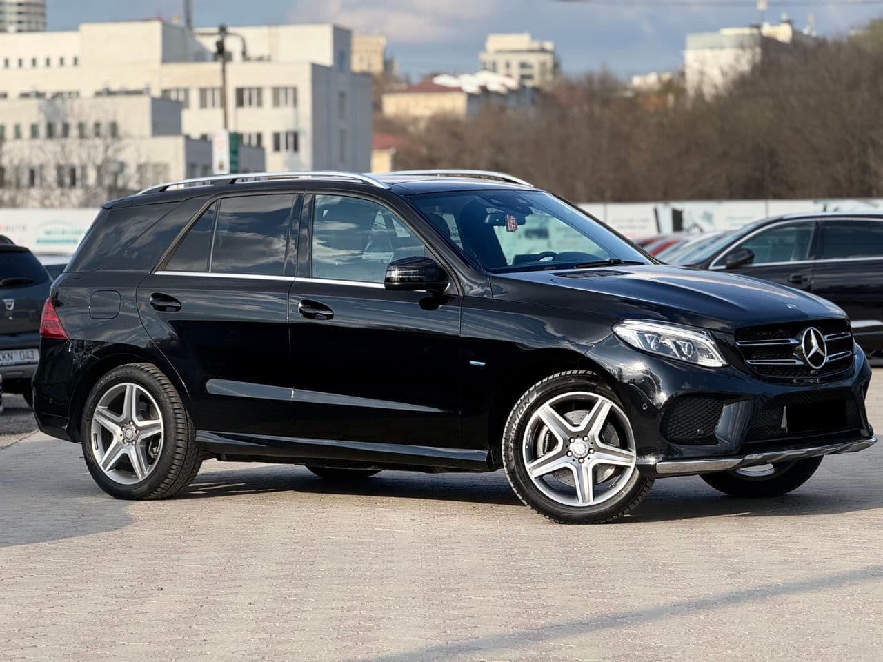 2016 Mercedes GLE 500e — Miniatură 4