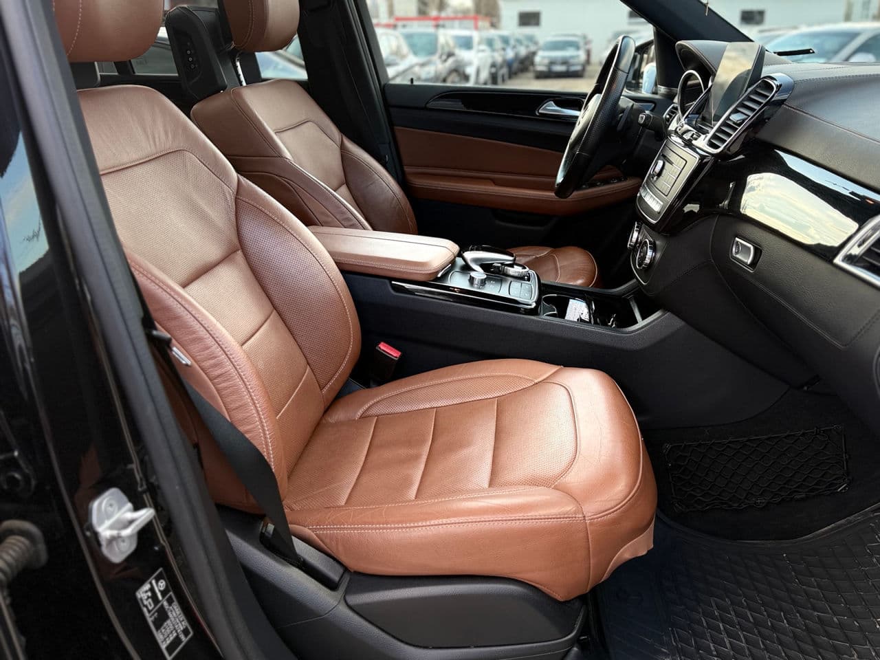 2016 Mercedes GLE 500e — Miniatură 18