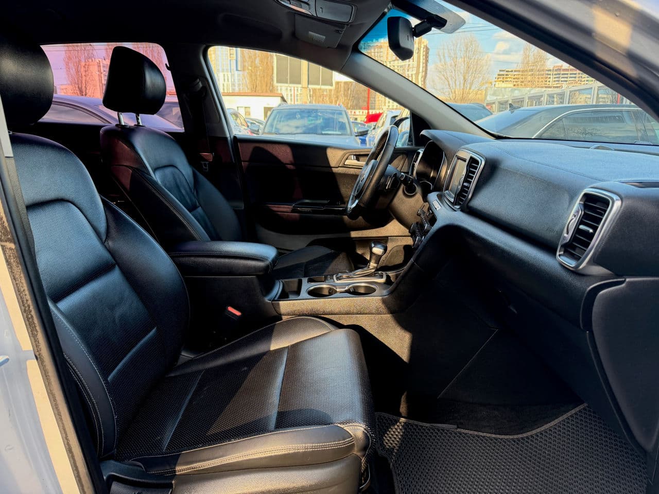 2016 Kia Sportage — Miniatură 15