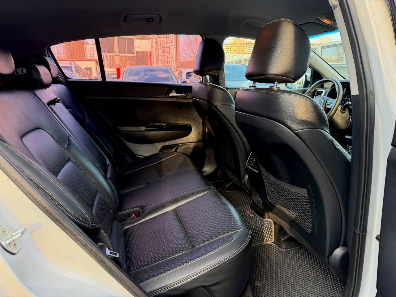 2016 Kia Sportage — Miniatură 16