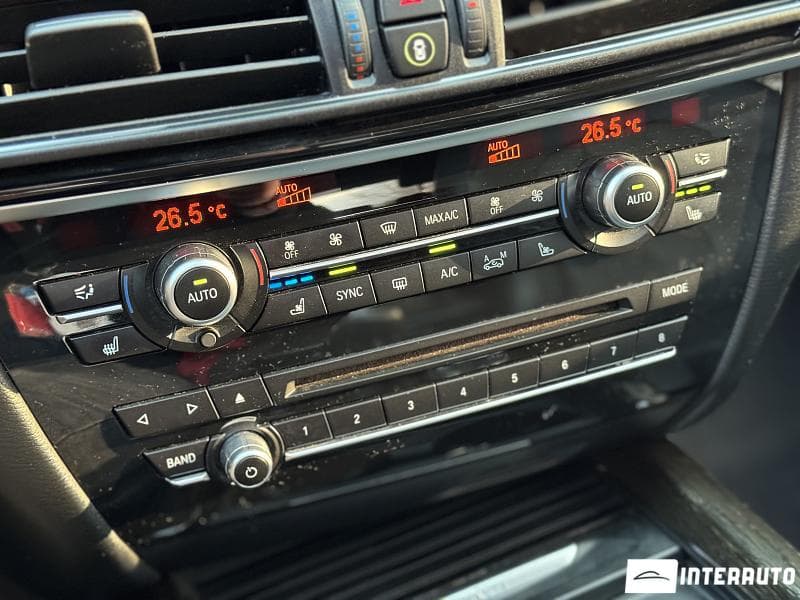 BMW X5 4.0e 2018 — Миниатюра 16
