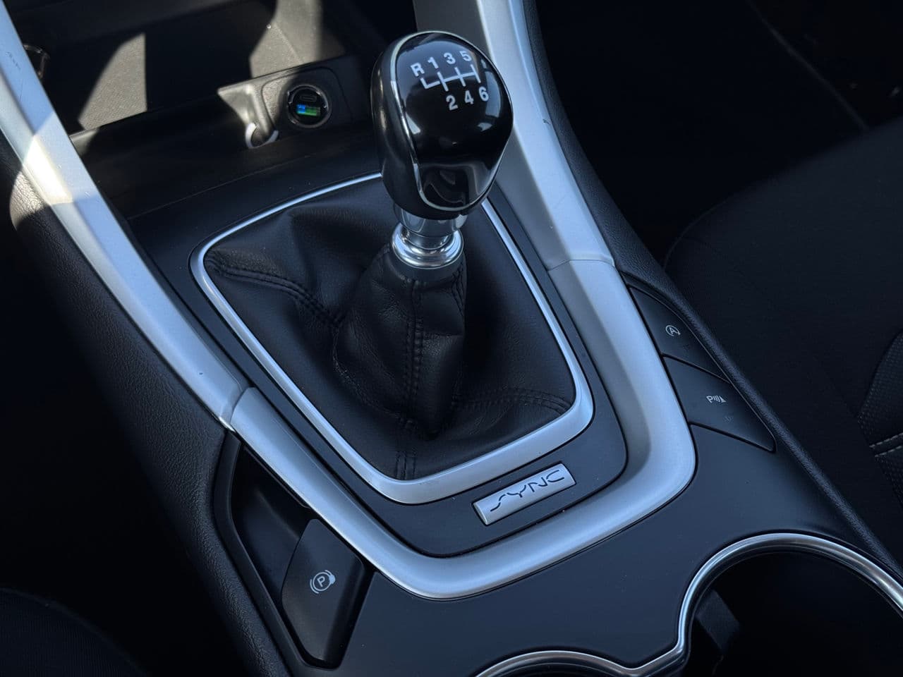 2017 Ford Mondeo — Miniatură 12