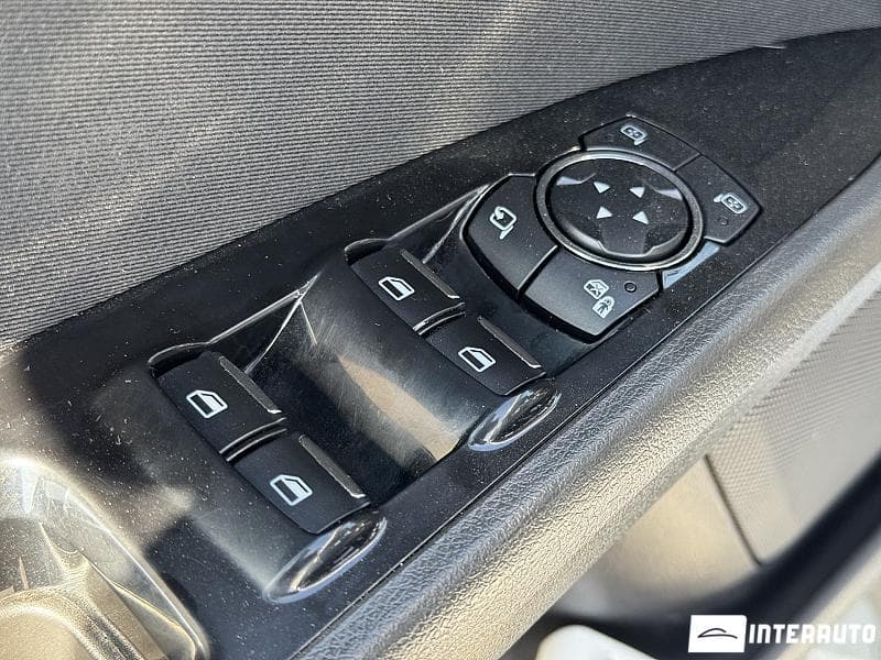 2017 Ford Mondeo — Miniatură 17