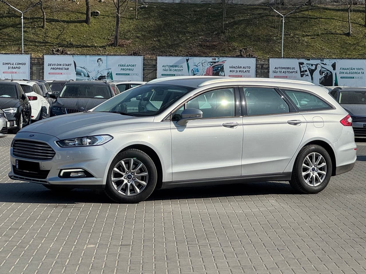 2017 Ford Mondeo — Miniatură 2