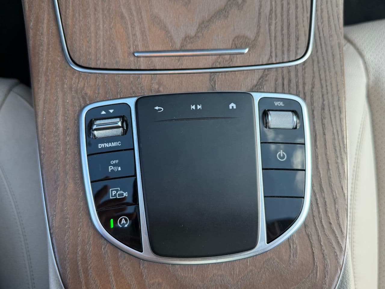 2021 Mercedes E 350 — Miniatură 12