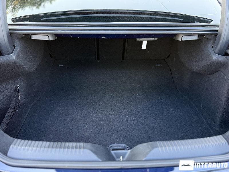 2020 Mercedes CLS 220 — Miniatură 21