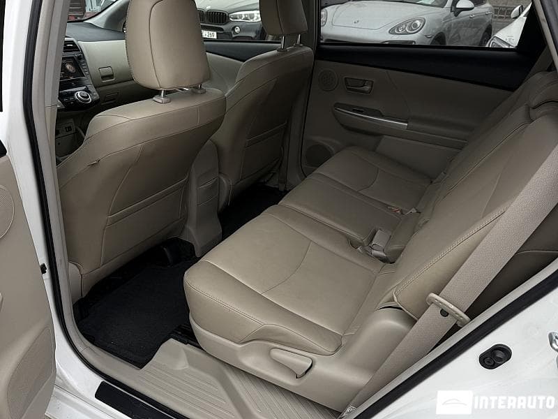 2014 Toyota Prius Plus / V — Miniatură 7
