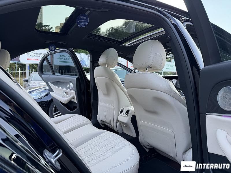 2017 Mercedes E 300 — Miniatură 8