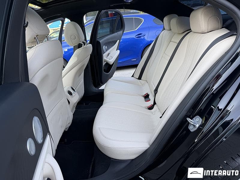 2017 Mercedes E 300 — Miniatură 7