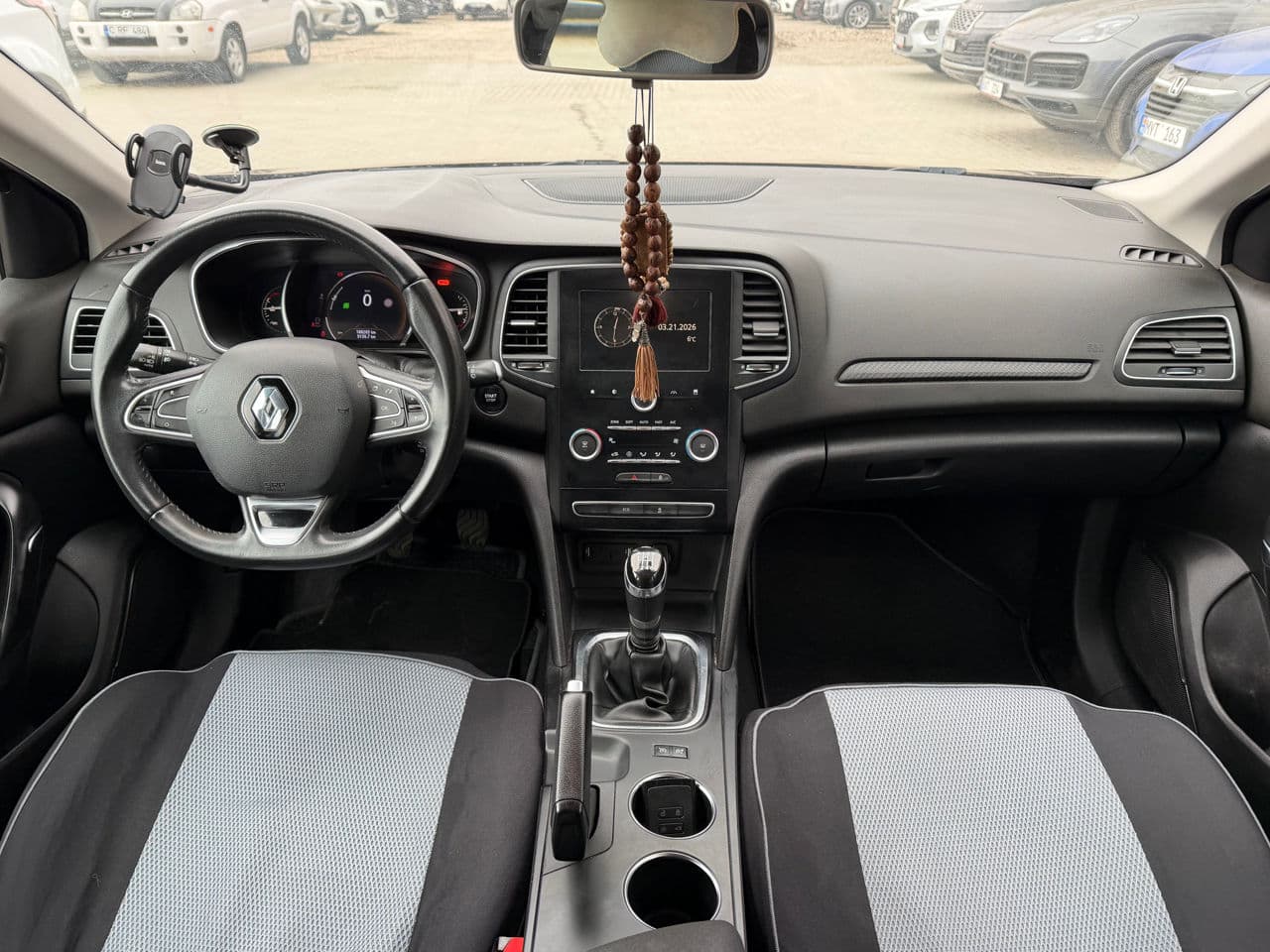 2018 Renault Megane — Miniatură 8