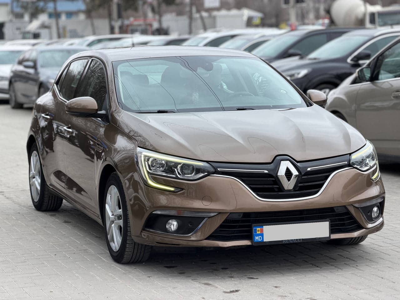 2018 Renault Megane — Miniatură 3