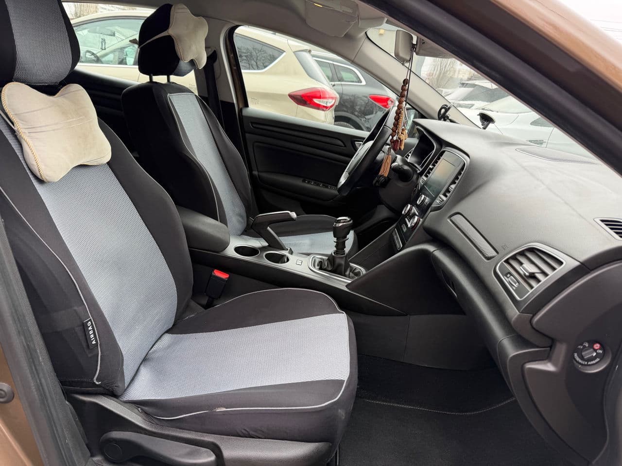 2018 Renault Megane — Miniatură 14