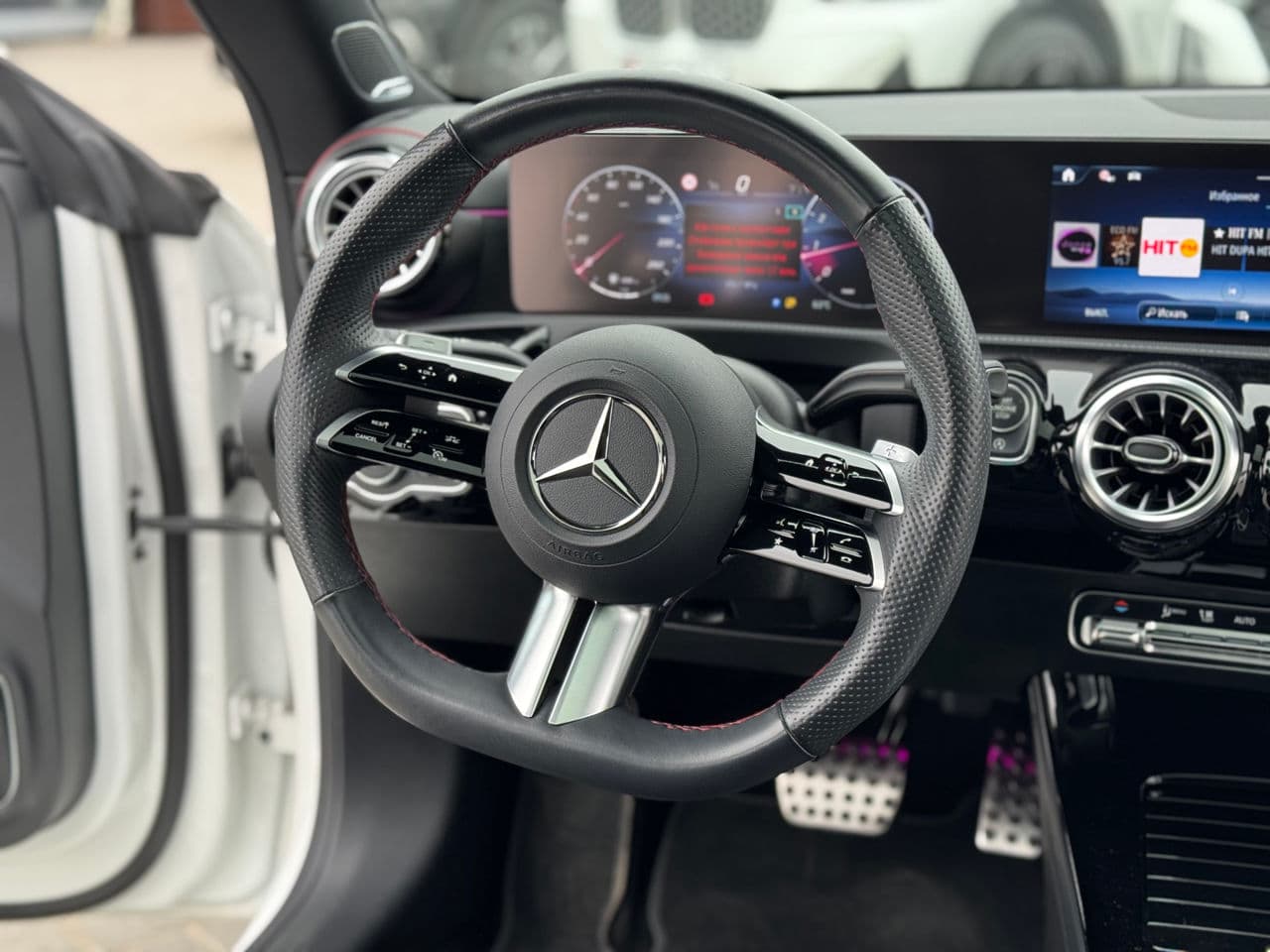 2024 Mercedes CLA 200 — Miniatură 7