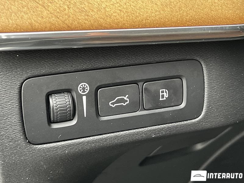 Volvo XC 90 2019 — Миниатюра 13