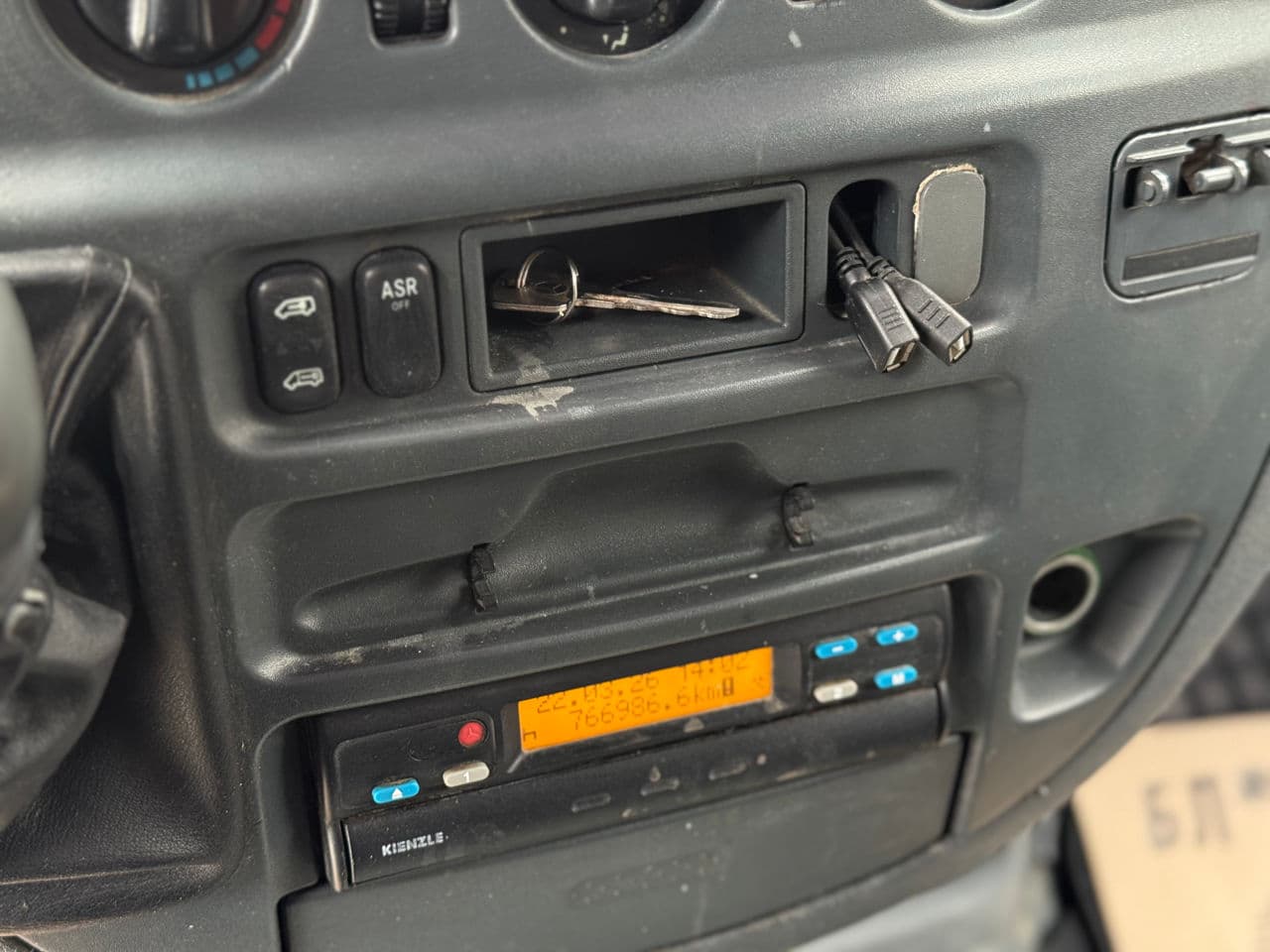 2005 Mercedes Sprinter — Miniatură 12