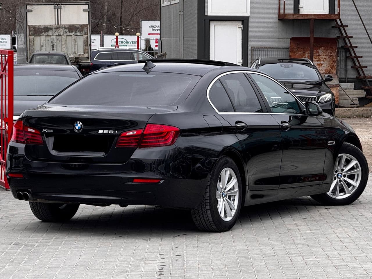 BMW 528 2015 — Миниатюра 2