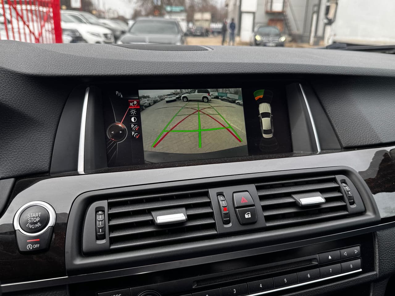 BMW 528 2015 — Миниатюра 14
