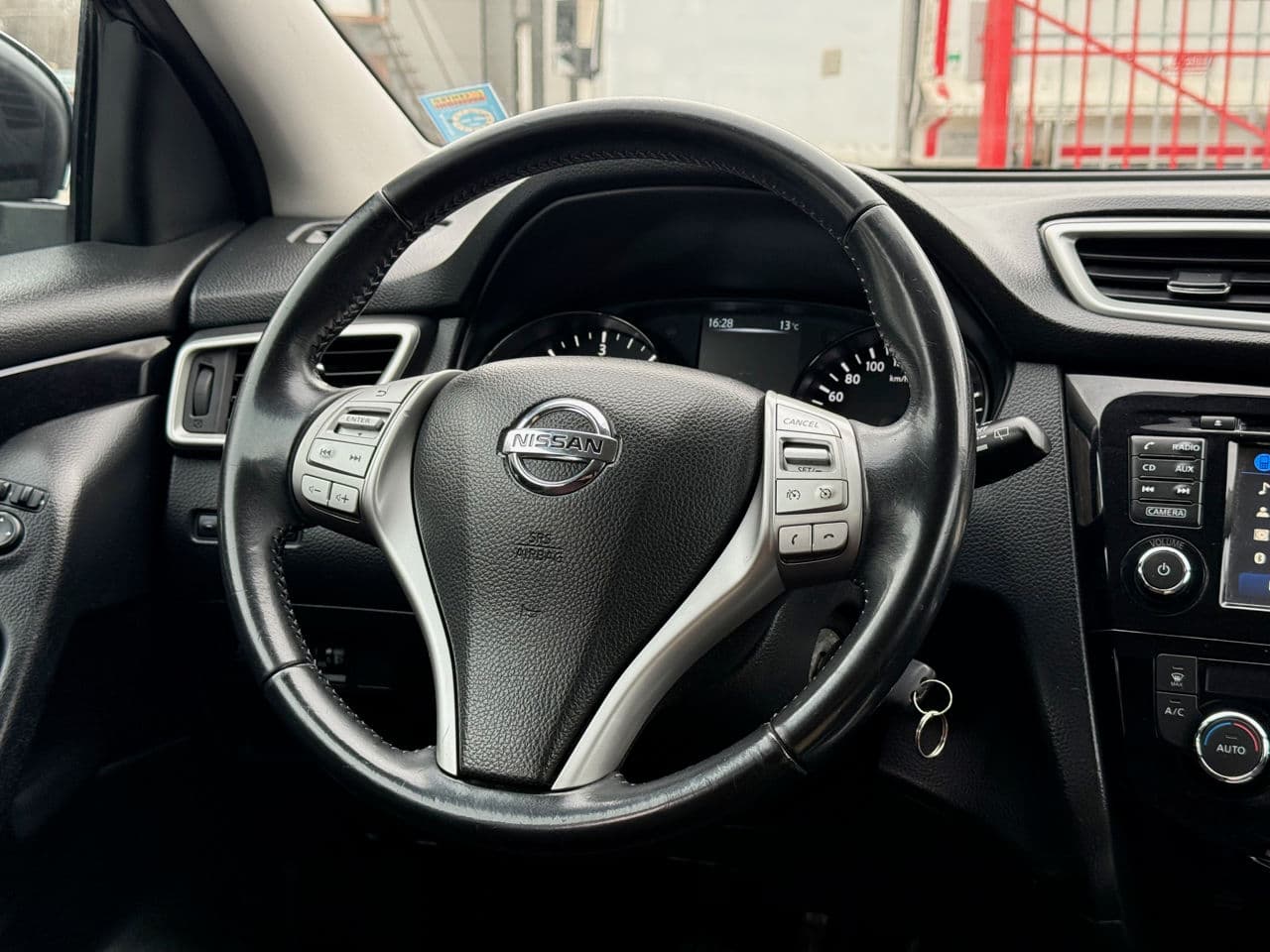 2015 Nissan Qashqai — Miniatură 8