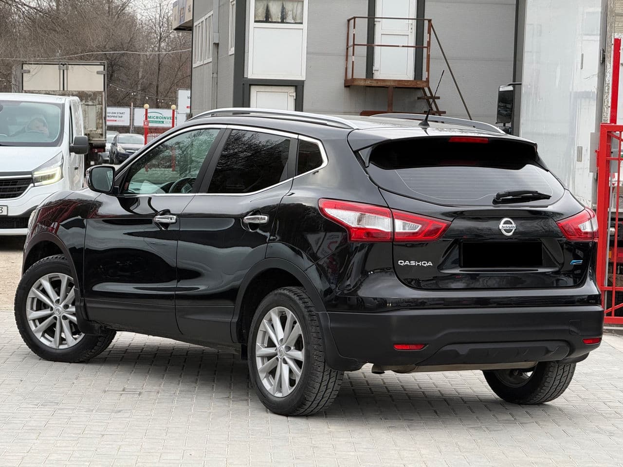 2015 Nissan Qashqai — Miniatură 2