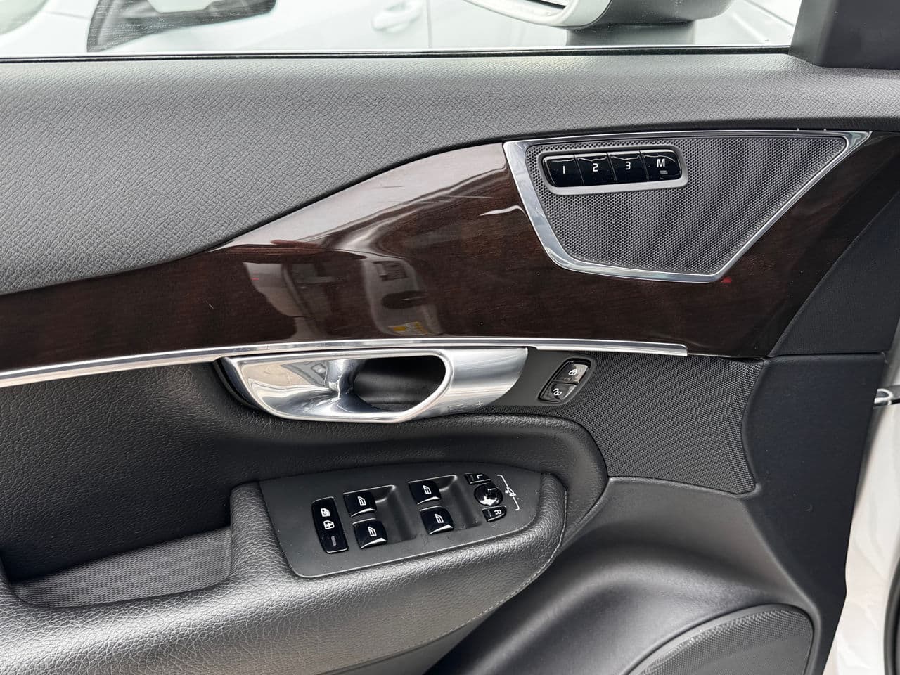 2017 Volvo XC 90 — Miniatură 15