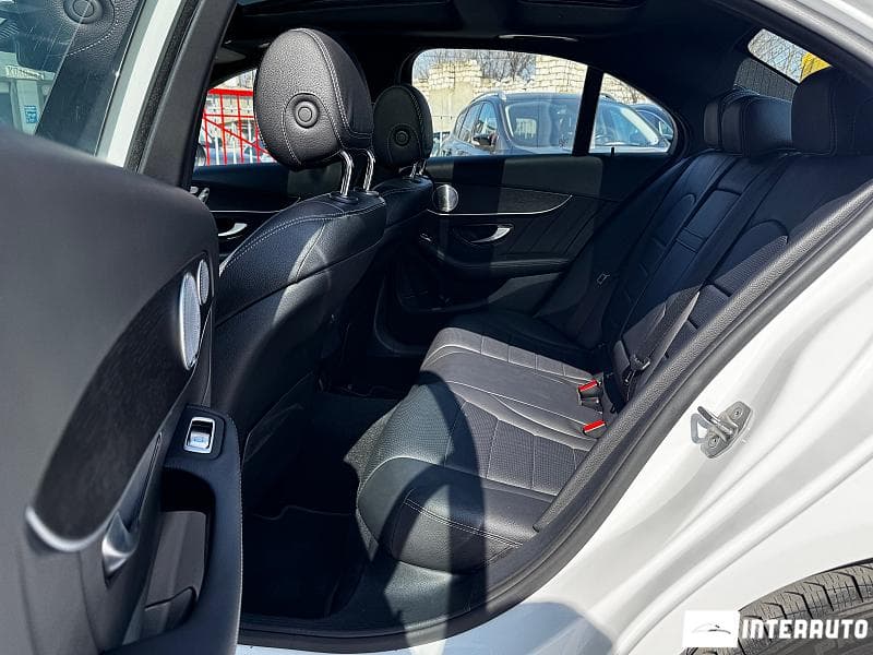 2021 Mercedes C 300 — Miniatură 19