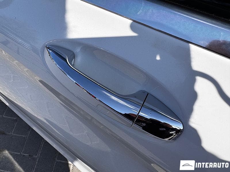 2021 Mercedes C 300 — Miniatură 22