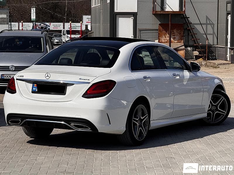 2021 Mercedes C 300 — Miniatură 3