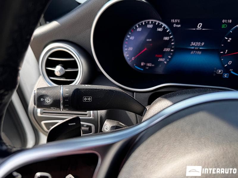 2021 Mercedes C 300 — Miniatură 14