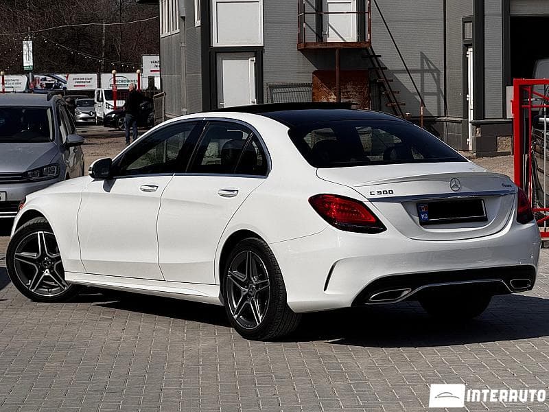 2021 Mercedes C 300 — Miniatură 2