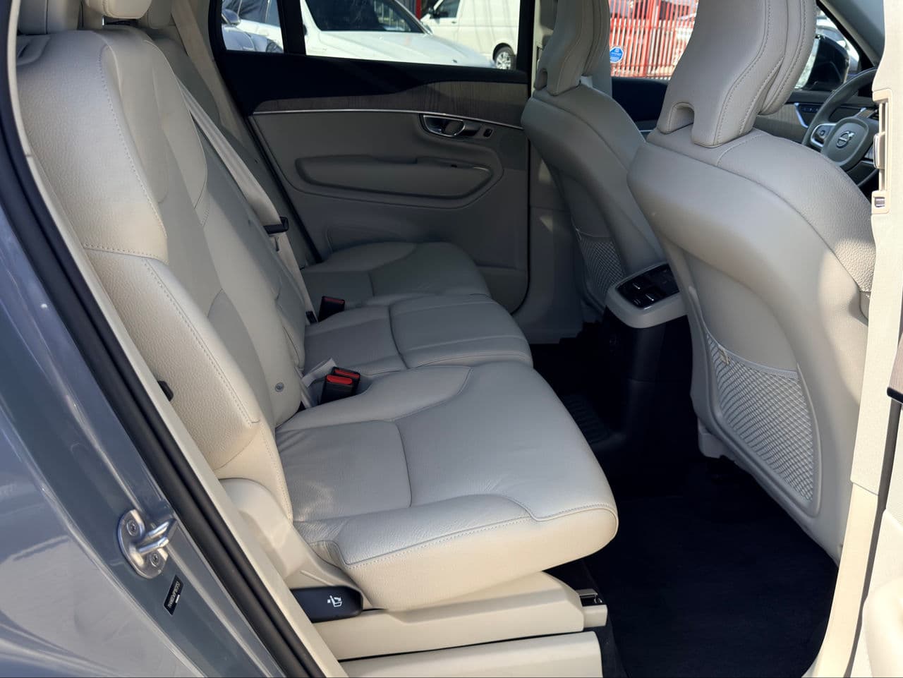 2023 Volvo XC 90 — Miniatură 24