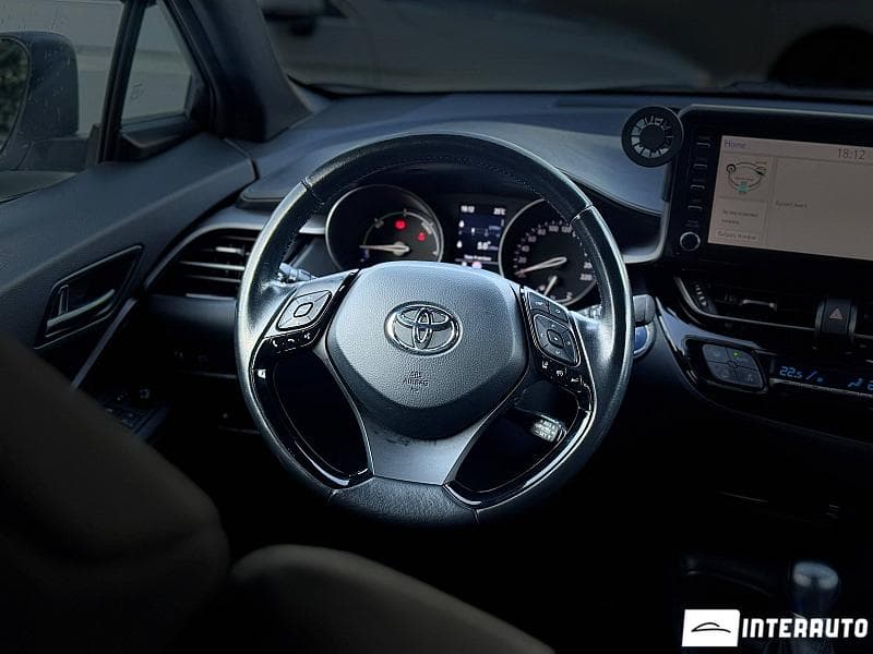 2022 Toyota C-HR — Miniatură 7