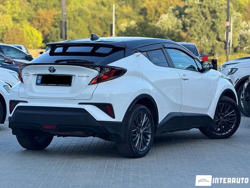 2022 Toyota C-HR — Miniatură 3