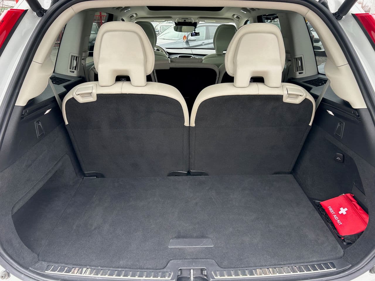 2022 Volvo XC 90 — Miniatură 21