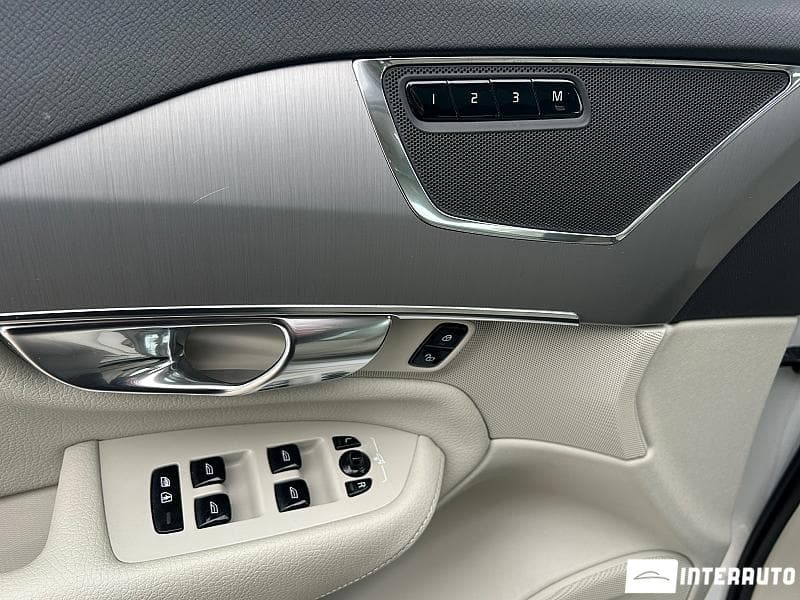 2022 Volvo XC 90 — Miniatură 7