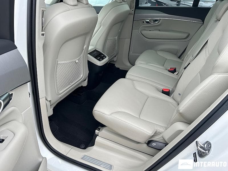 2022 Volvo XC 90 — Miniatură 16