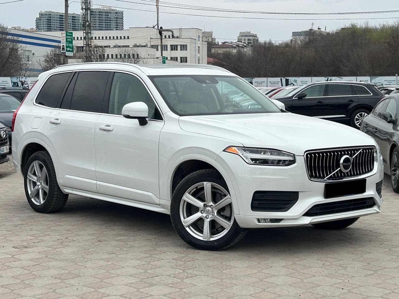 2022 Volvo XC 90 — Miniatură 4