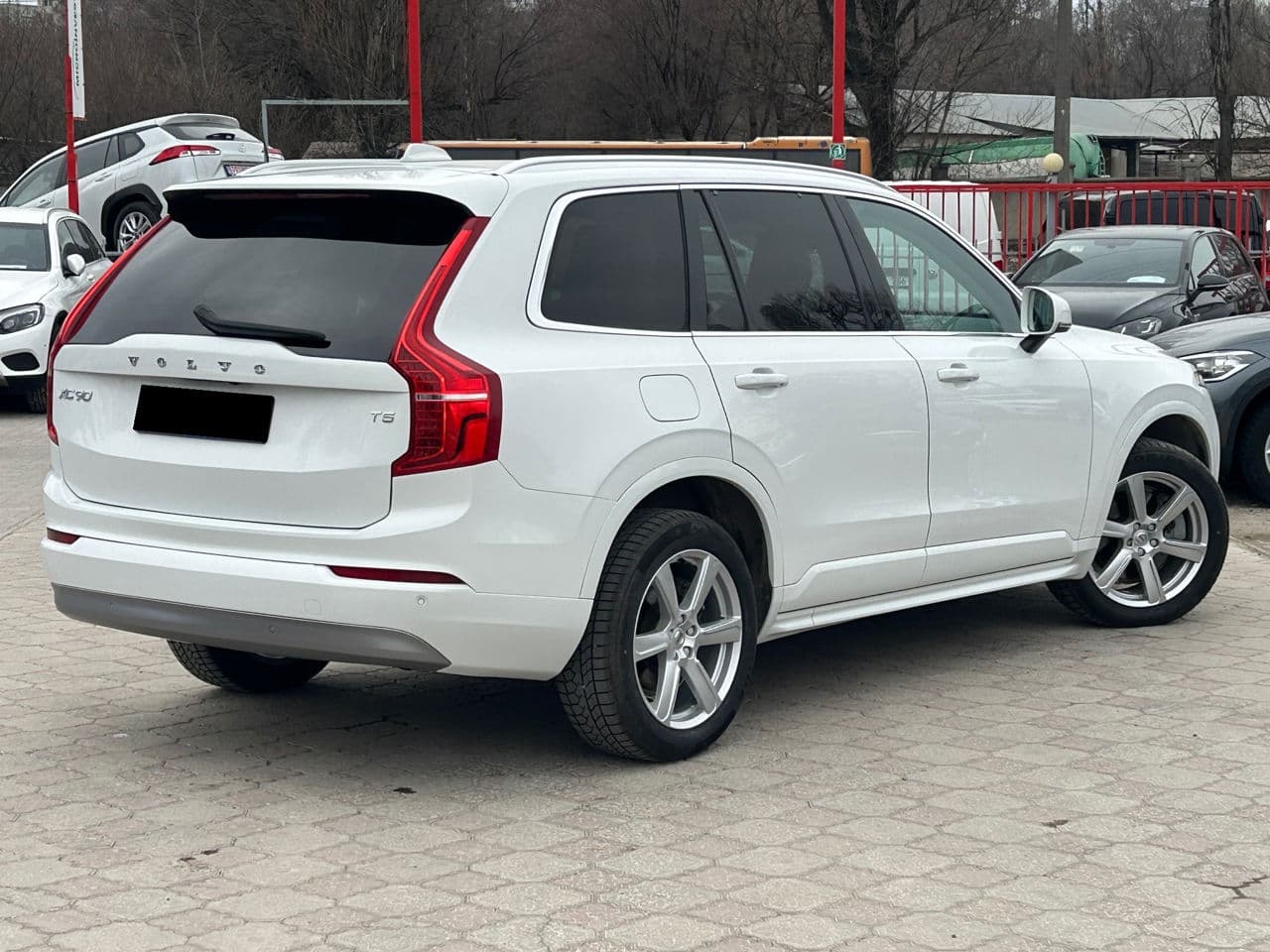 2022 Volvo XC 90 — Miniatură 2