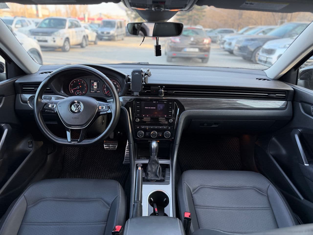 2020 Volkswagen Passat — Miniatură 17