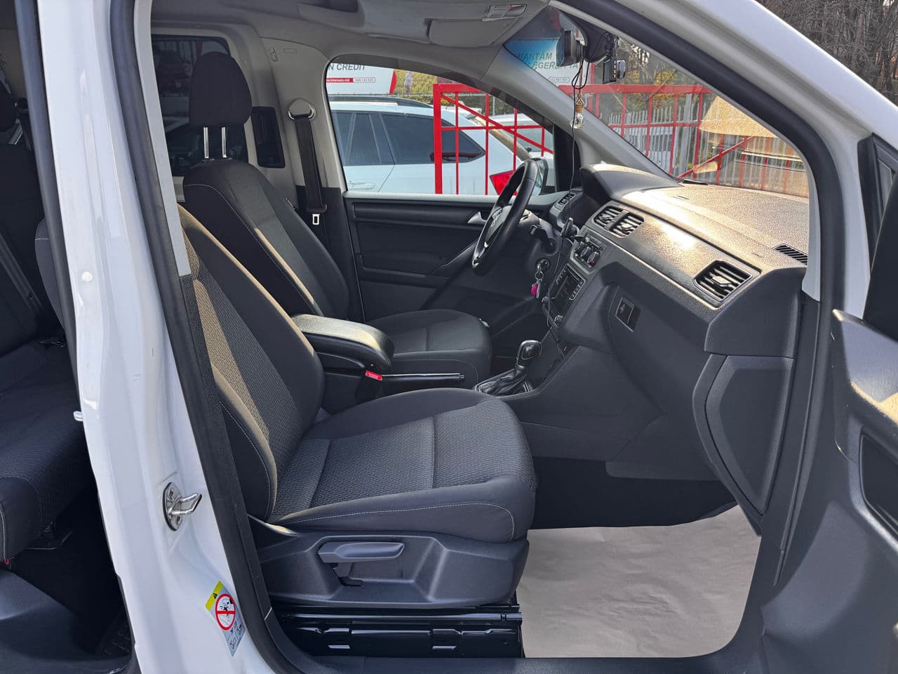 2017 Volkswagen Caddy — Miniatură 6
