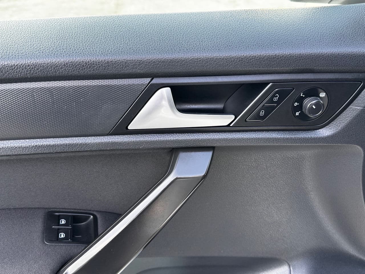 2017 Volkswagen Caddy — Miniatură 14