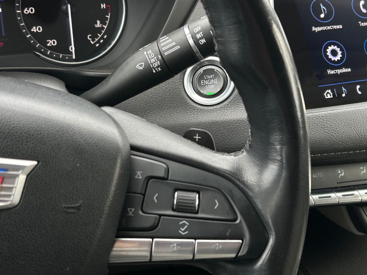 2020 Cadillac XT4 — Miniatură 10