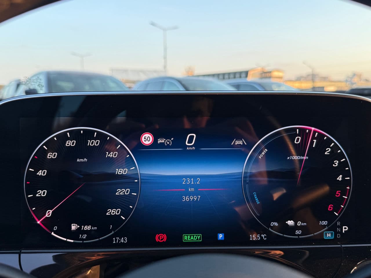 2024 Mercedes E 300de — Miniatură 10
